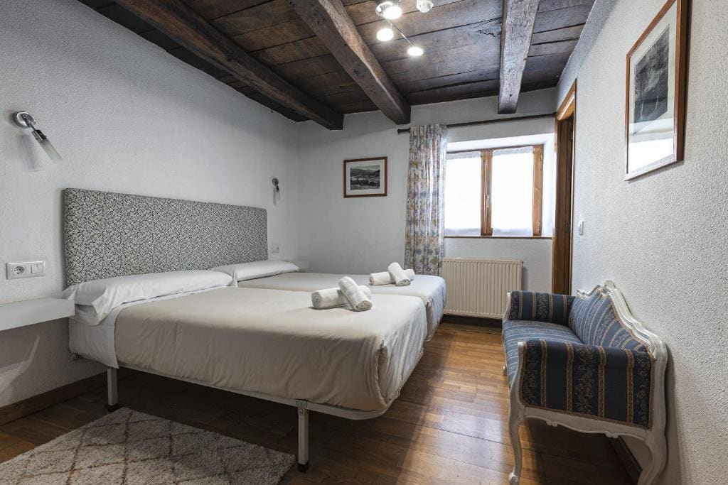 Hostal Etxeberri - Main view