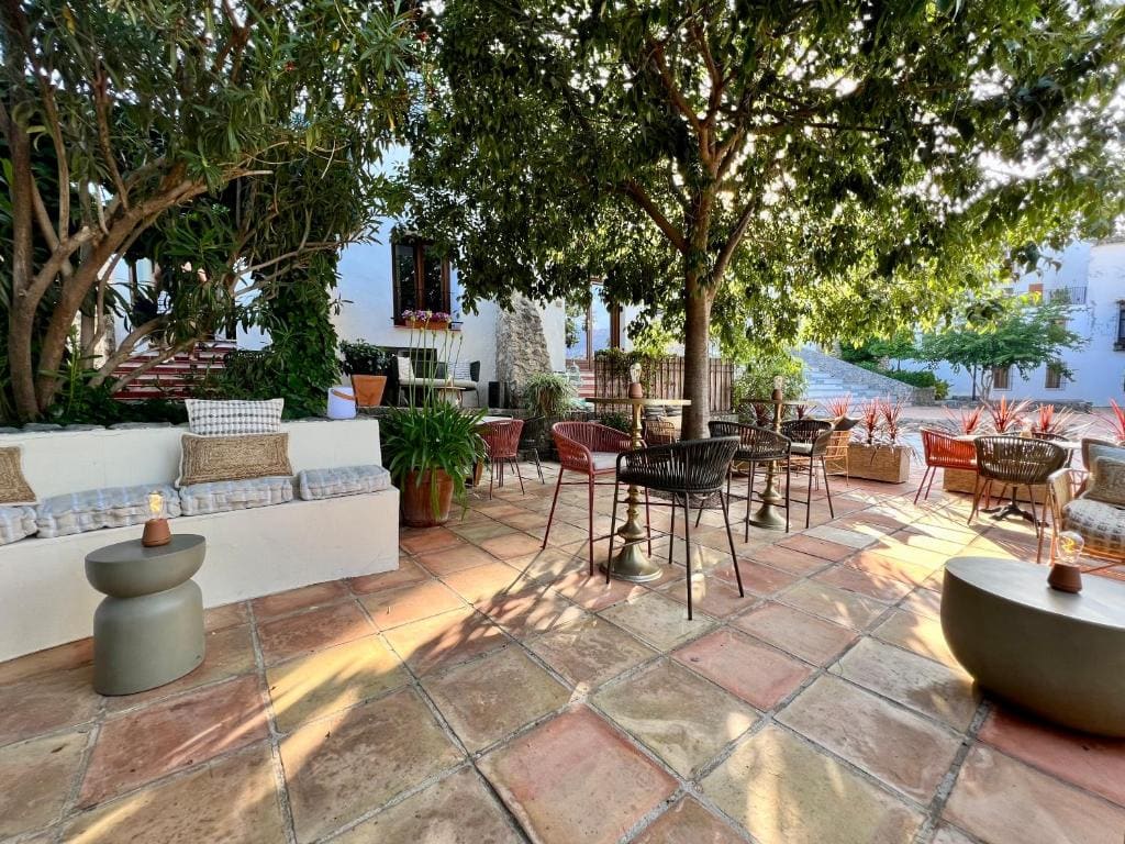 Hostal del vino LA COSTERA - View 6