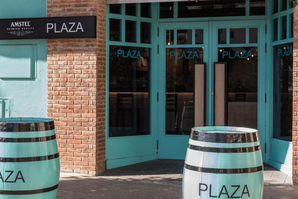 Hostal Plaza - Main view