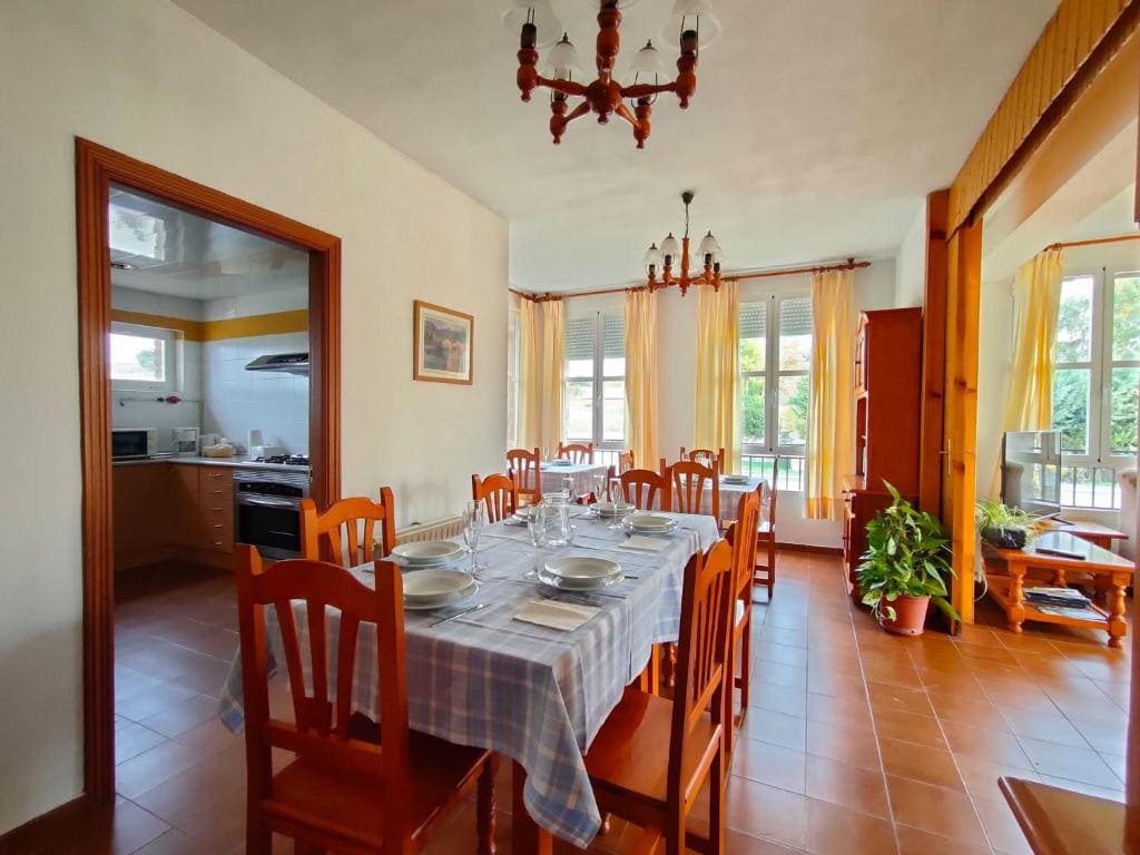 Casa Rural Cuevas de Longarza - View 3