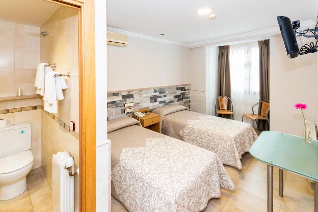 Hostal Viky - View 3