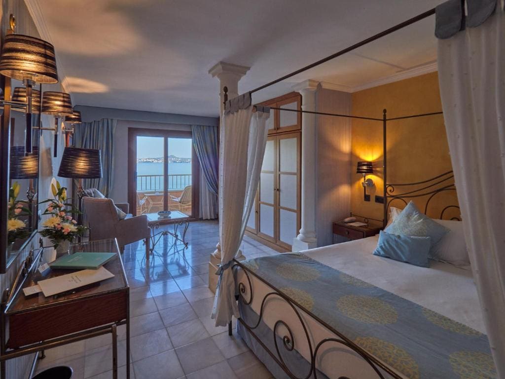Hotel Petit Cala Fornells - View 2
