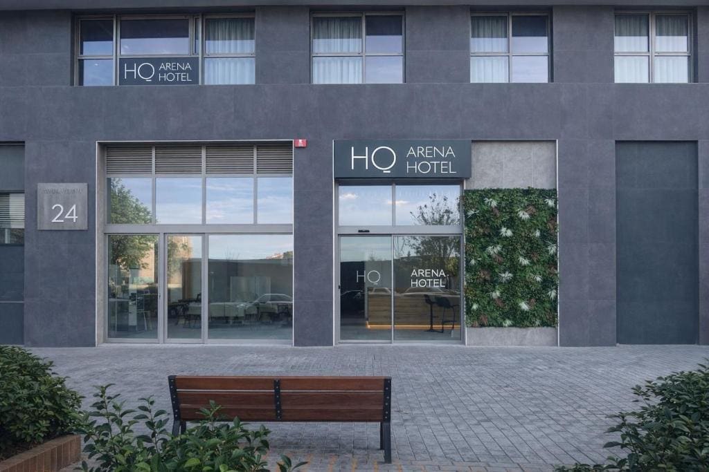HQ Arena Hotel - Main view