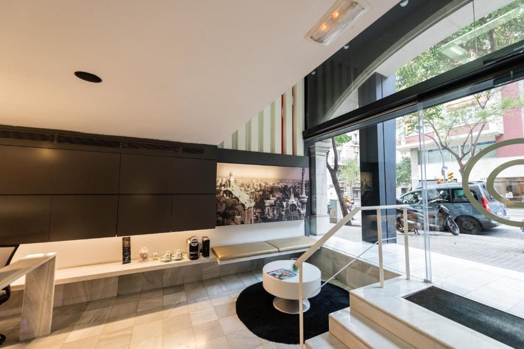 Atenea Rekord Suites Barcelona - Main view
