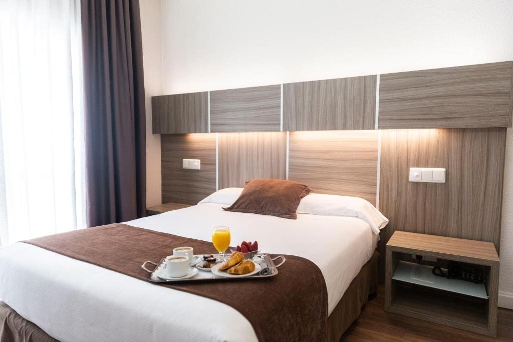 Hotel Serrano - View 7
