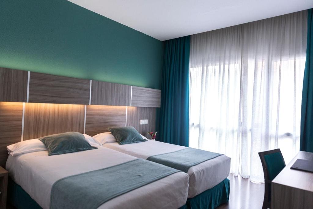Hotel Serrano - View 2