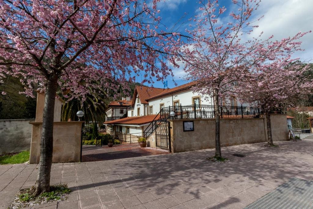 Hotel La Terraza De Puente Viesgo — Ansicht 7