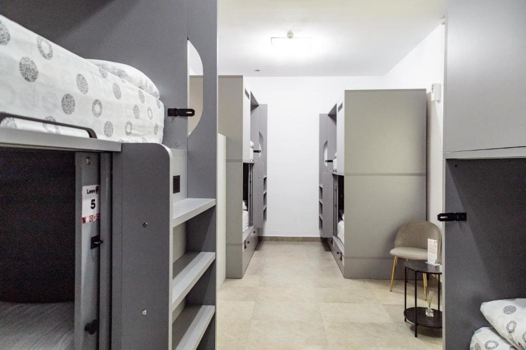 Leevin Stay Hostel - Προβολή 7
