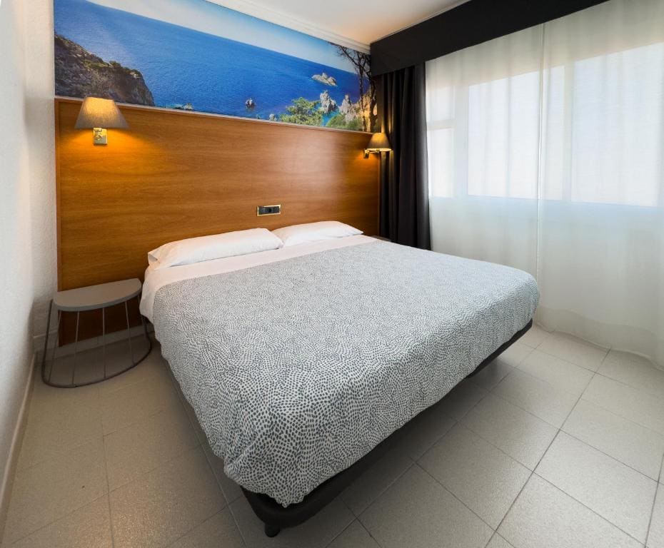 Hotel Maremagnum - View 2