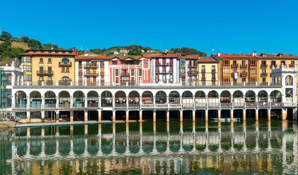 Hotel Oria - Main view