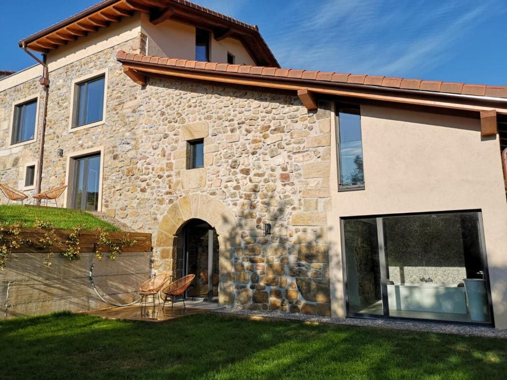 Oribar Casa Rural - Main view