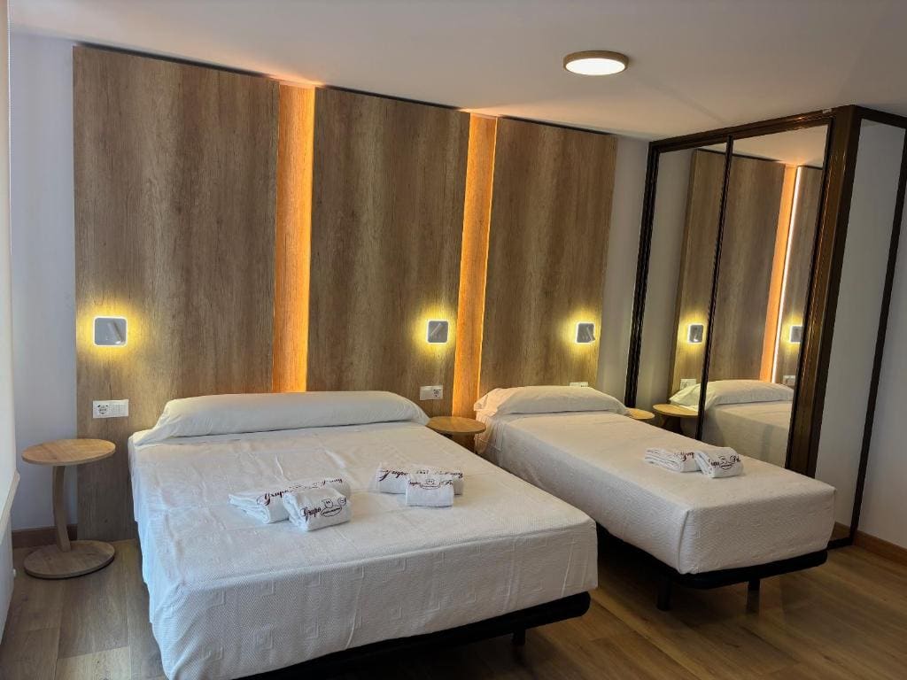 H Pelayo Isla Auto Check-In Rooms - View 6