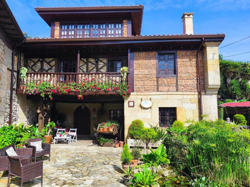 Posada El Hondal - Main view