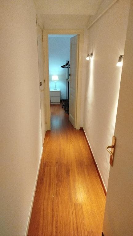 Double Interior Room Center City — Ansicht 5