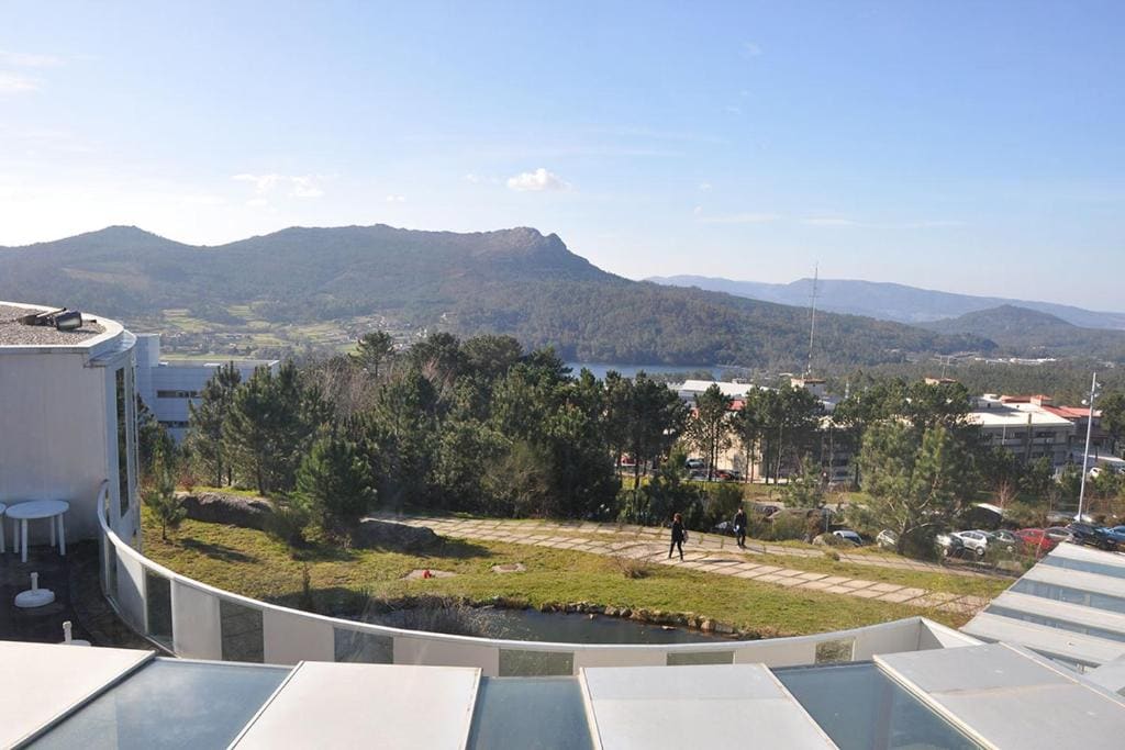 Residencia Universitaria Resa O Castro - View 3