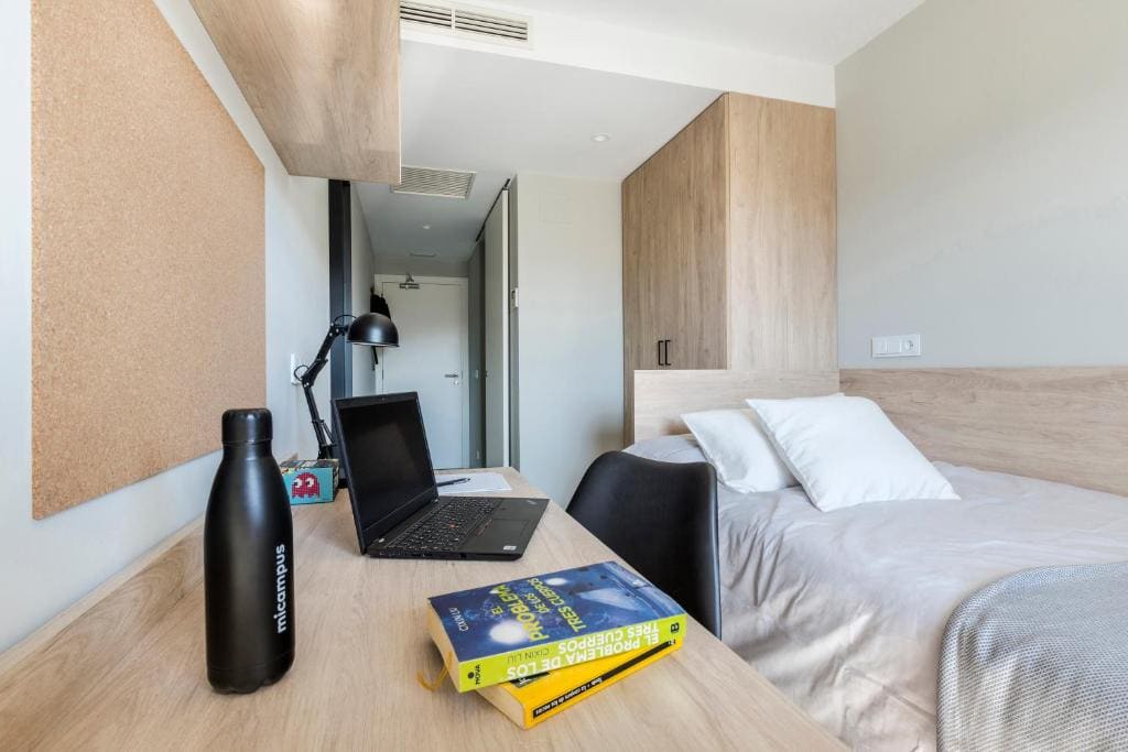 Micampus Cartagena Student Residence - View 7