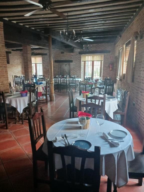 Hotel Restaurante Doña Elvira - View 2