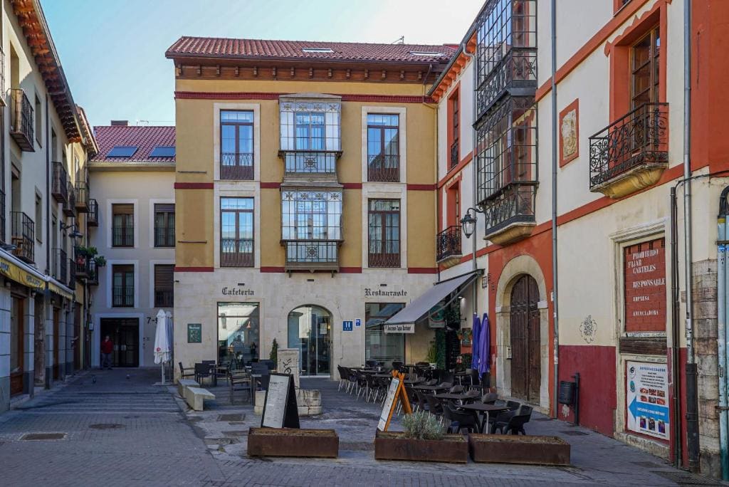 Hotel Rincón del Conde - Main view