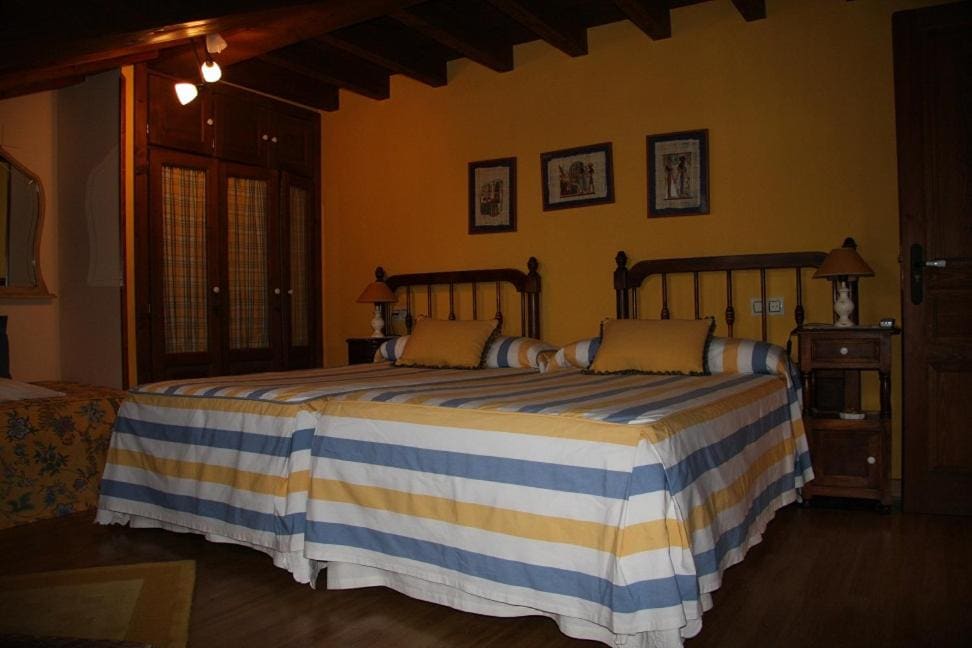 Hotel rural La Llastra - Main view