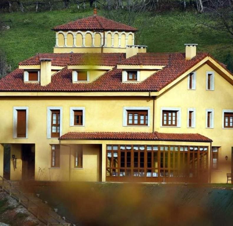 Hotel Rural Valle de Cuaña - Main view