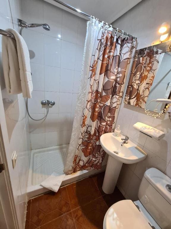 Hostal Santa Barbara - Tampilan 7