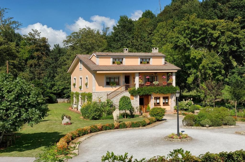 Santu Colás - Main view