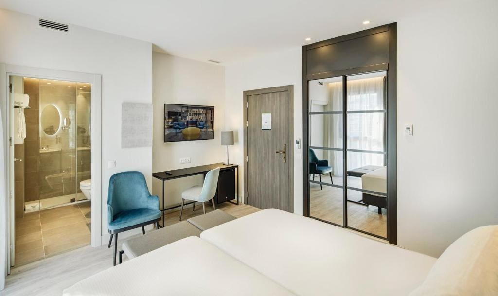 Sercotel Ayala - View 7