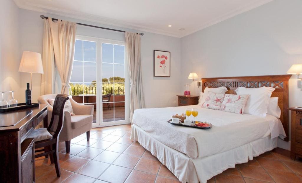 Hotel MR Les Rotes - View 2