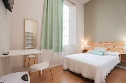 Triana 103 Rooms & Suites - View 4