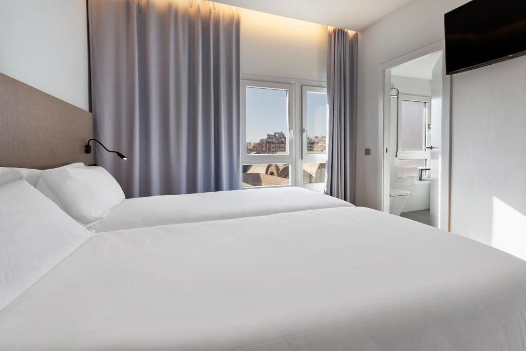 B&B HOTEL Tarragona Centro Urbis - View 4