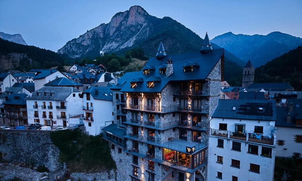 Hotel Valle de Pineta - Las Suites - Main view