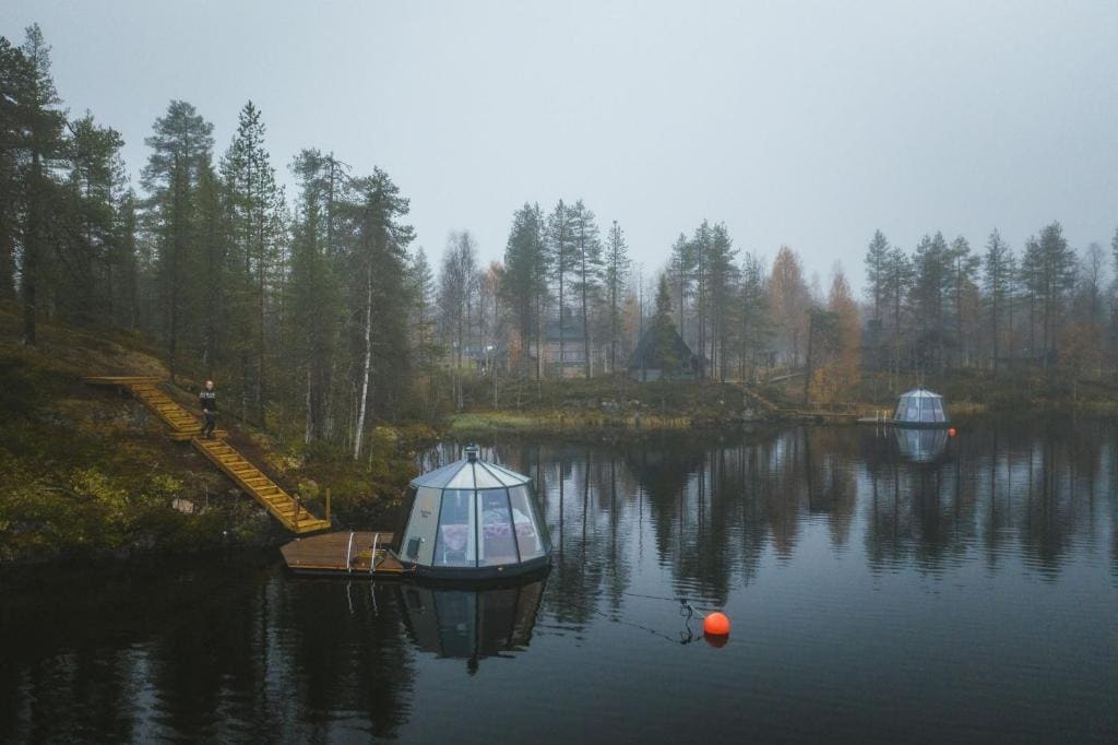 AuroraHut, Overwater Hut - View 7