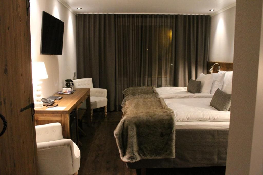 Beana Laponia - Wilderness boutique hotel with safaris - Main view