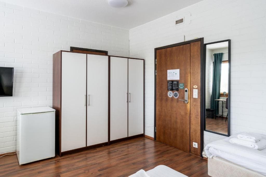 Hiisi Hostel Vihti - Private Rooms — Ansicht 5
