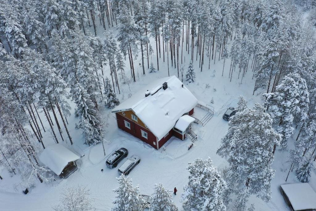 Karkausmäen Kammari - Main view