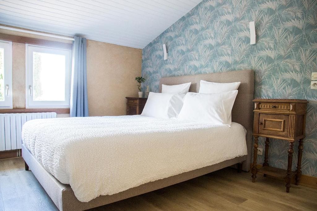 La Gomerie Chambres d'Hotes - View 5