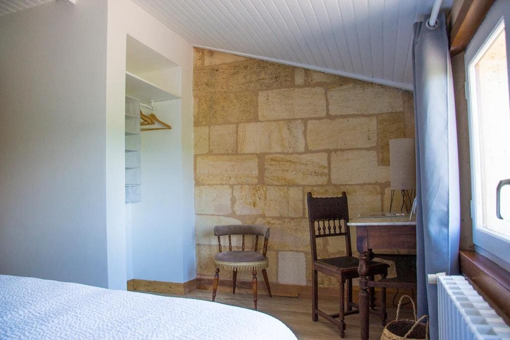 La Gomerie Chambres d'Hotes - View 4