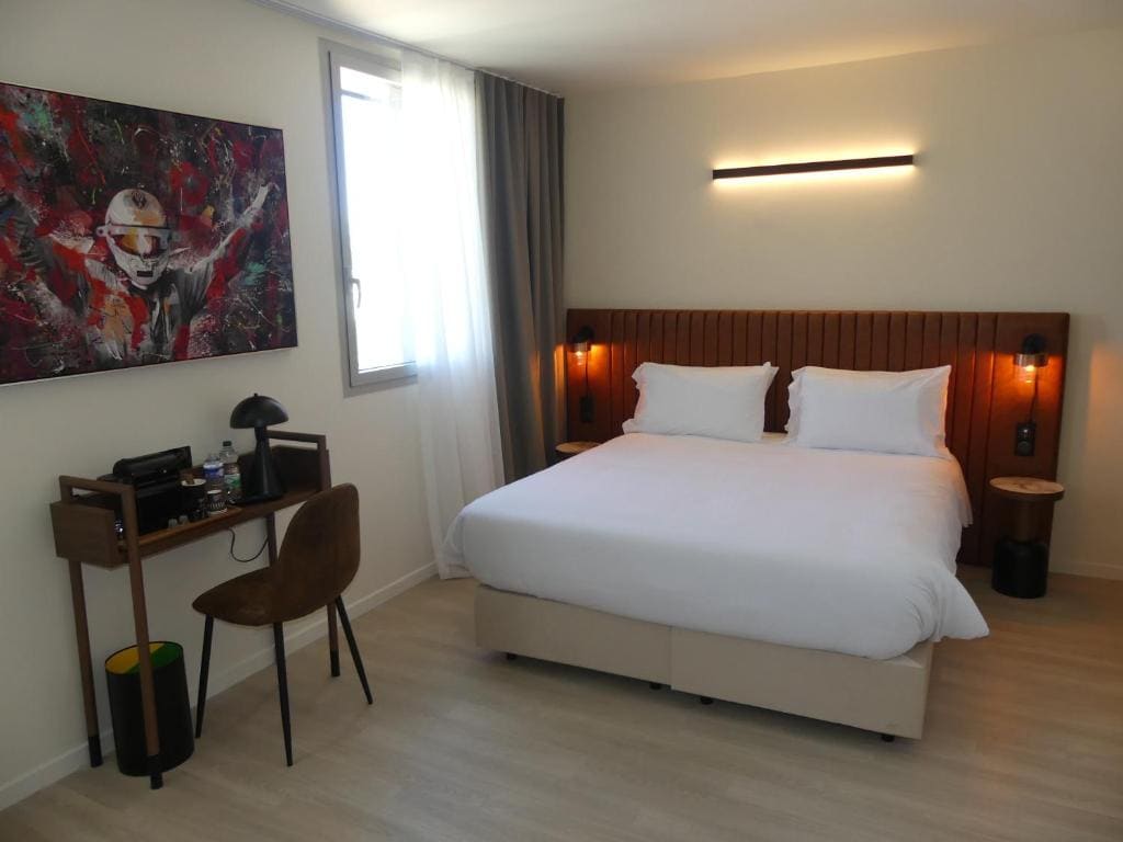 Adonis le Castellet - View 7
