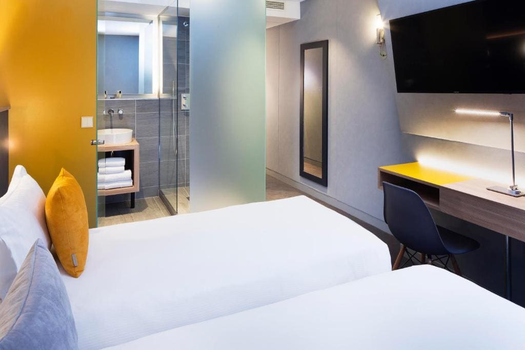 ibis Styles Bourg La Reine - View 6