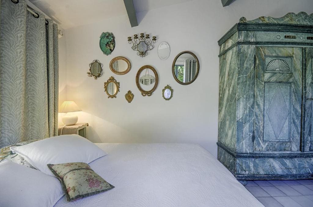 L'Amandari Provence holidays - garden, pool, jacuzzi, AC - Tampilan 4