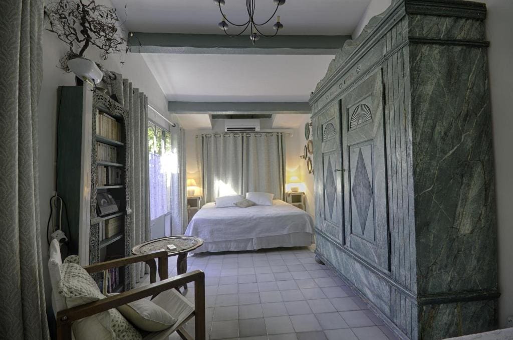 L'Amandari Provence holidays - garden, pool, jacuzzi, AC - Tampilan 3