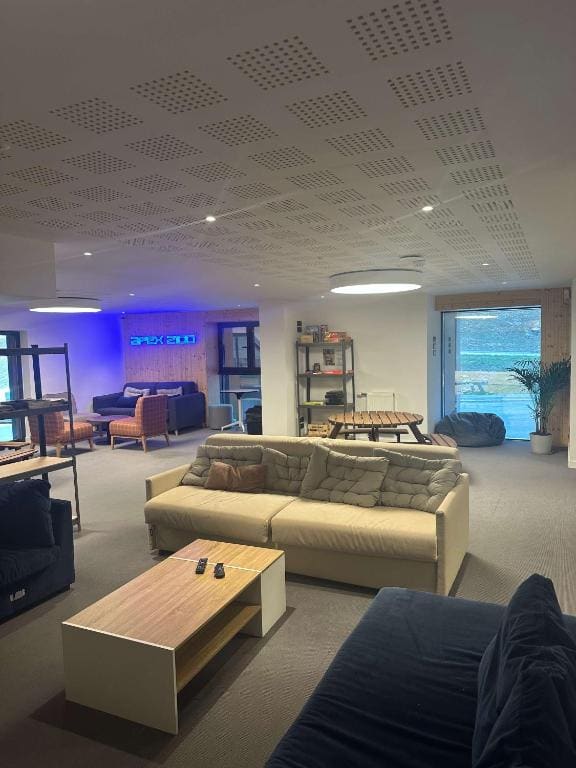 Apex2100 International Ski Academy Tignes - Main view