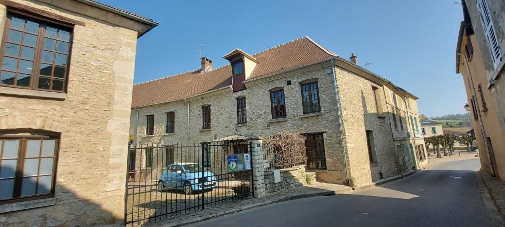 Au Relais de Chaussy - Main view