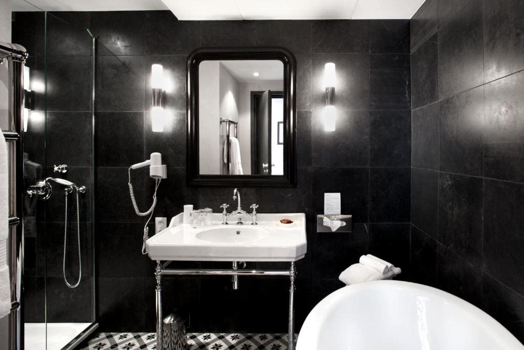 Auberge de Banne - View 2
