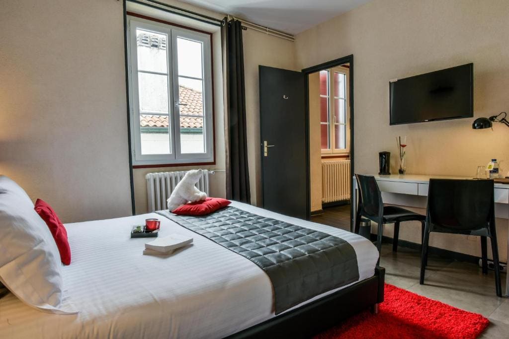 Hôtel Auberge l'Estanquet - View 2