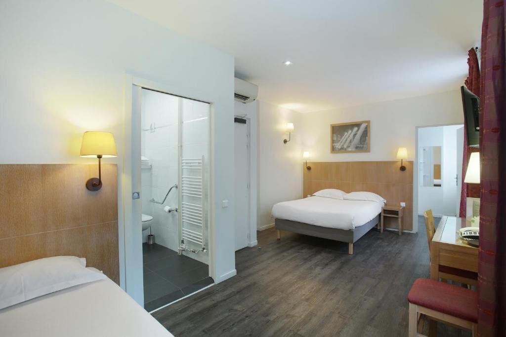 Hotel Gabriel Issy Paris - View 2