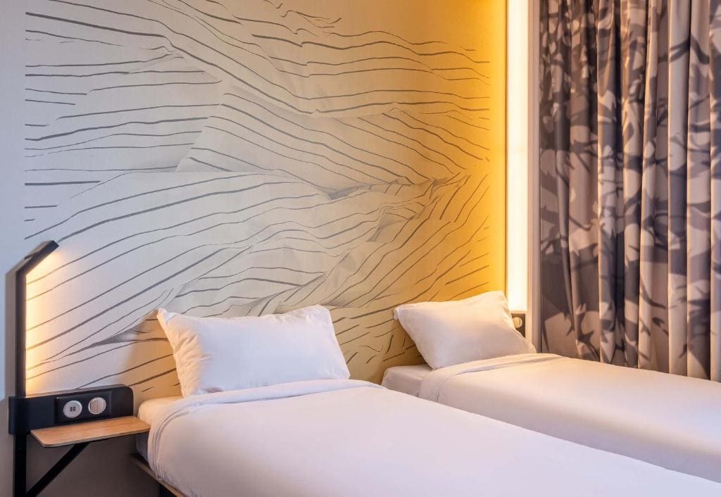 B&B HOTEL Evian Publier - View 6