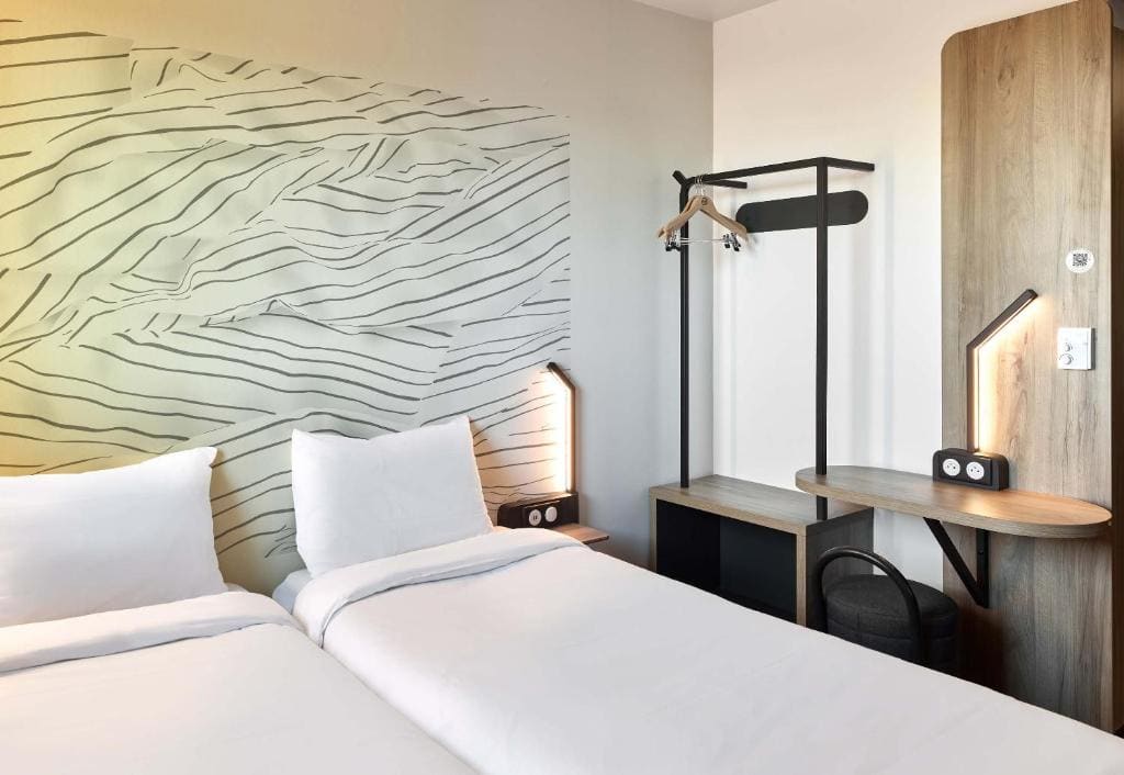 B&B HOTEL Le Port Marly Saint Germain en Laye - View 3