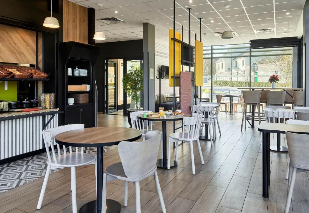 B&B HOTEL Igny Palaiseau - View 7