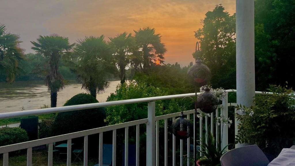 Beaurivage, studio privé dans maison d'hôte avec parc - View 7